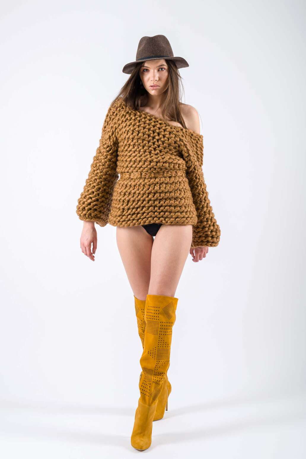 Fotograf de Moda din Bucuresti | Studio Foto | Fotograf Profesionist